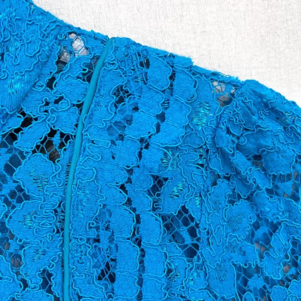 SMYTHE Scalloped Lace Mockneck Top Womens Extra Small Prussian Blue Floral